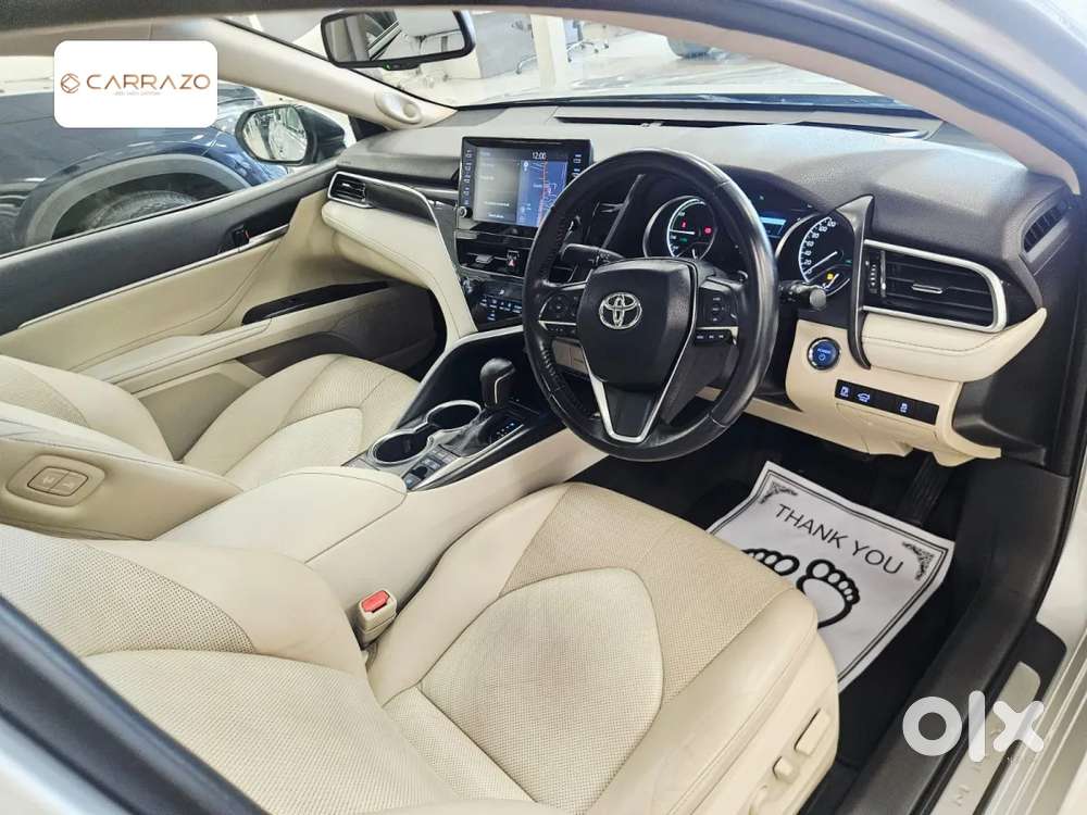 Toyota Camry Hybrid, 2022, Petrol
