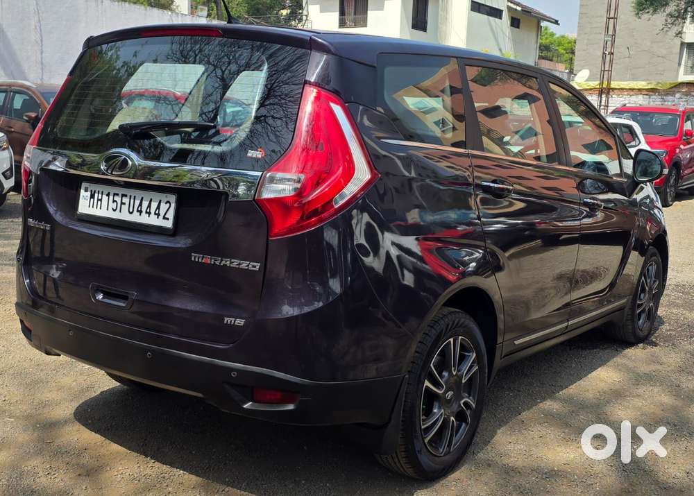 Mahindra Marazzo M8, 2018, Diesel