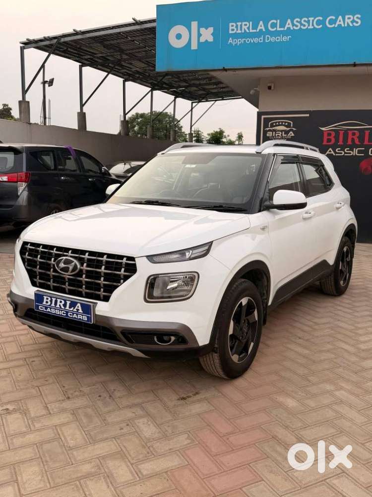Hyundai Venue 1.2 S Plus, 2019, Petrol