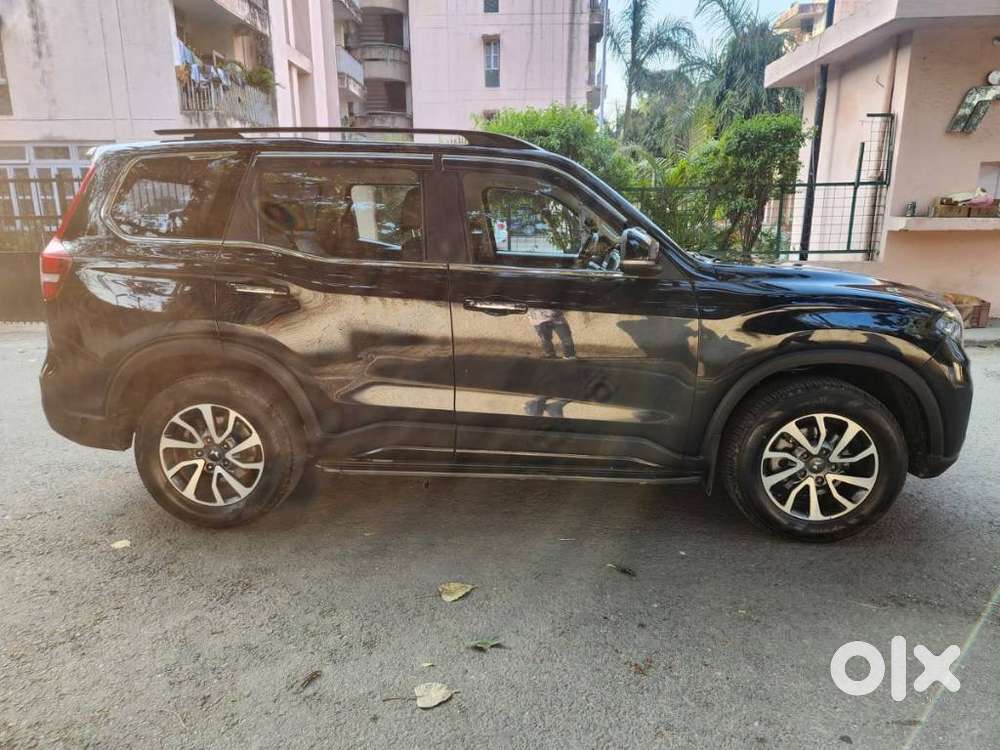 Mahindra Scorpio-n 2.2 Z8 L Diesel At 7 Str, 2024, Diesel