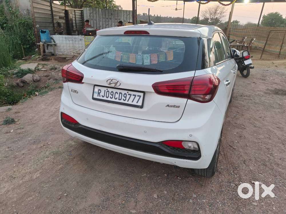 Hyundai I20 Asta Optional Top Model 2018 (77500 Km) Super Condition