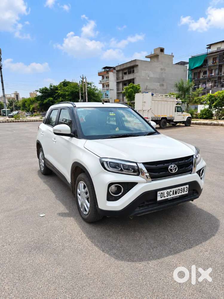 Toyota Urban Cruiser 1.5 Mid 2021