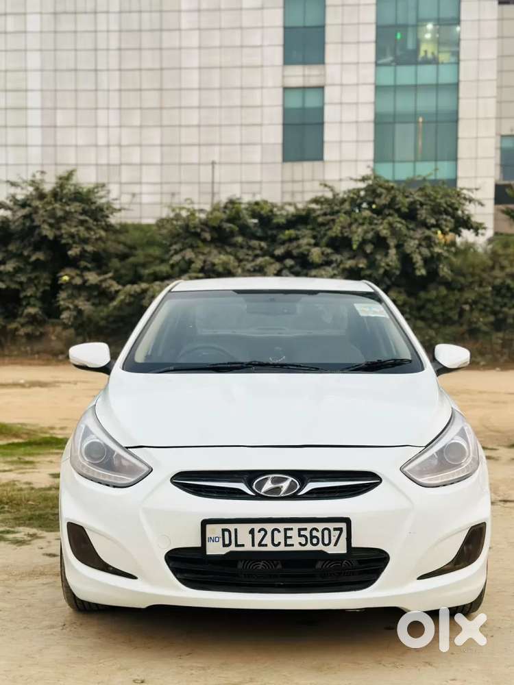 Hyundai Verna Fluidic 1.6 Vtvt Sx, 2013, Petrol