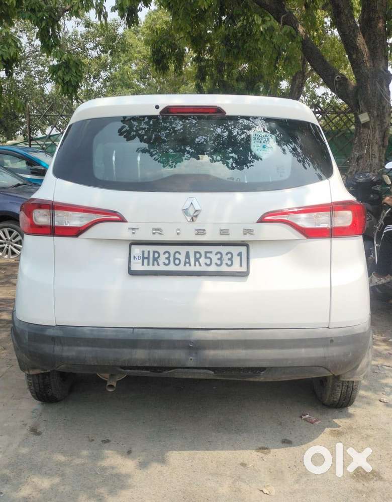 Renault Triber 1.0 Rxe, 2024, Petrol