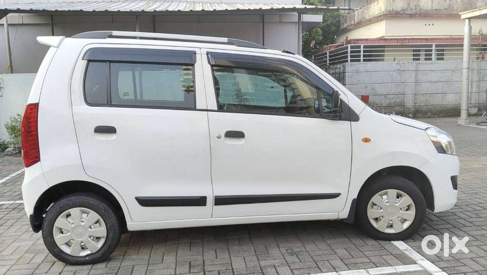 Maruti Suzuki Wagon R Lxi 1.0, 2015, Petrol