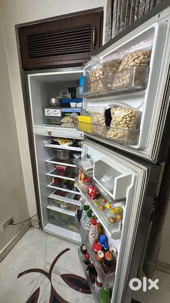 LG Double-door Refrigerator