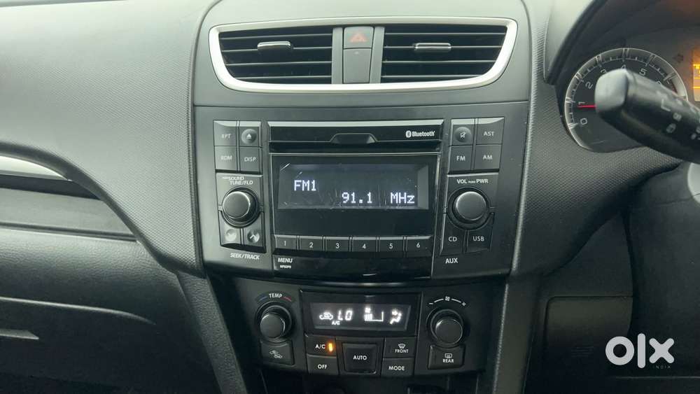 Maruti Suzuki Swift 1.3 Zxi, 2015, Petrol