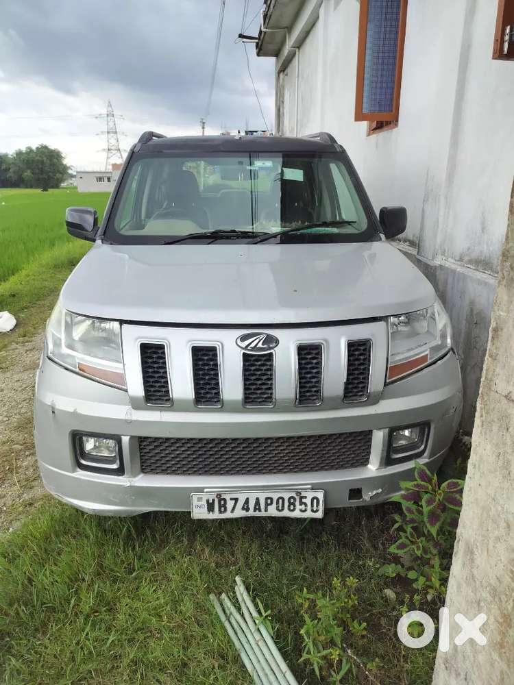 Mahindra Tuv 300 2017 Automatic Diesel