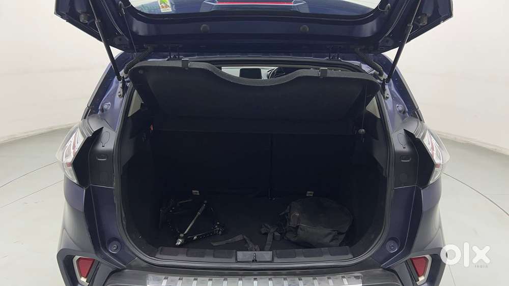 Tata Nexon Xz Plus (hs), 2022, Petrol
