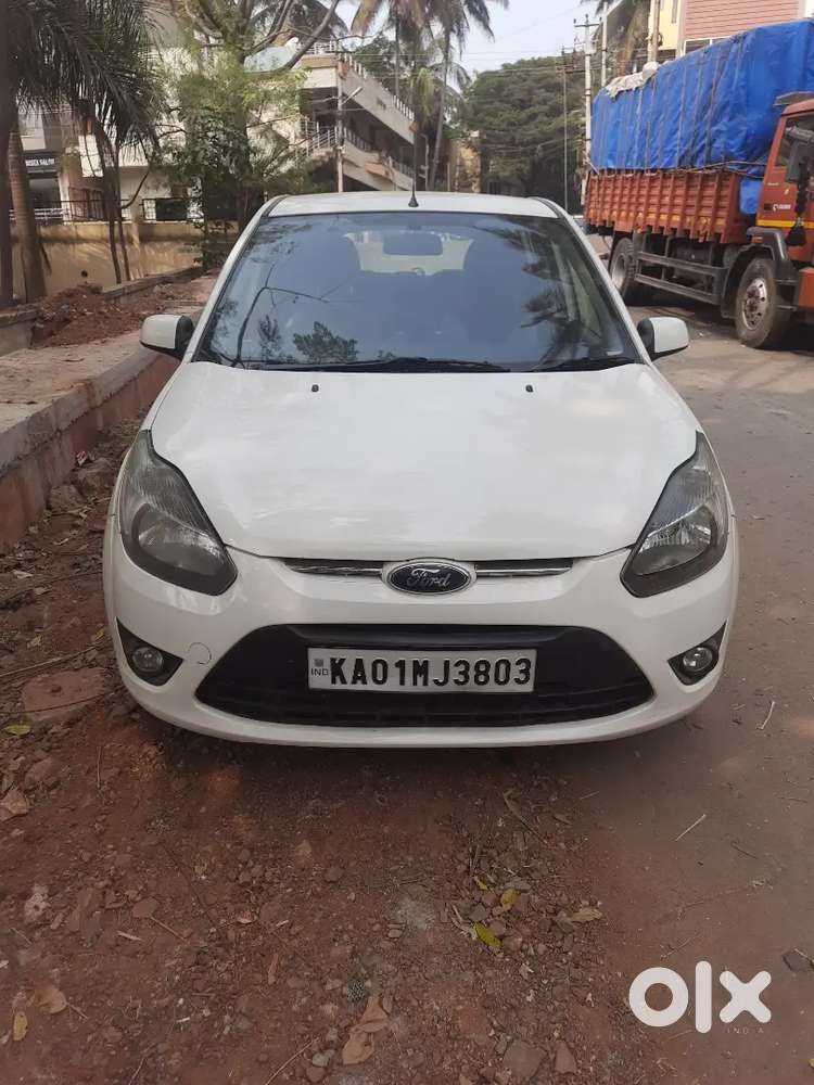 Ford Figo 2012 Diesel 76000 Km Driven