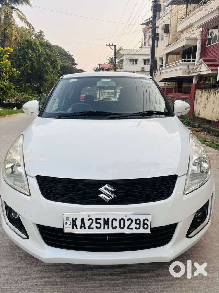 Maruti Suzuki Swift Vxi Optional, 2017, Petrol