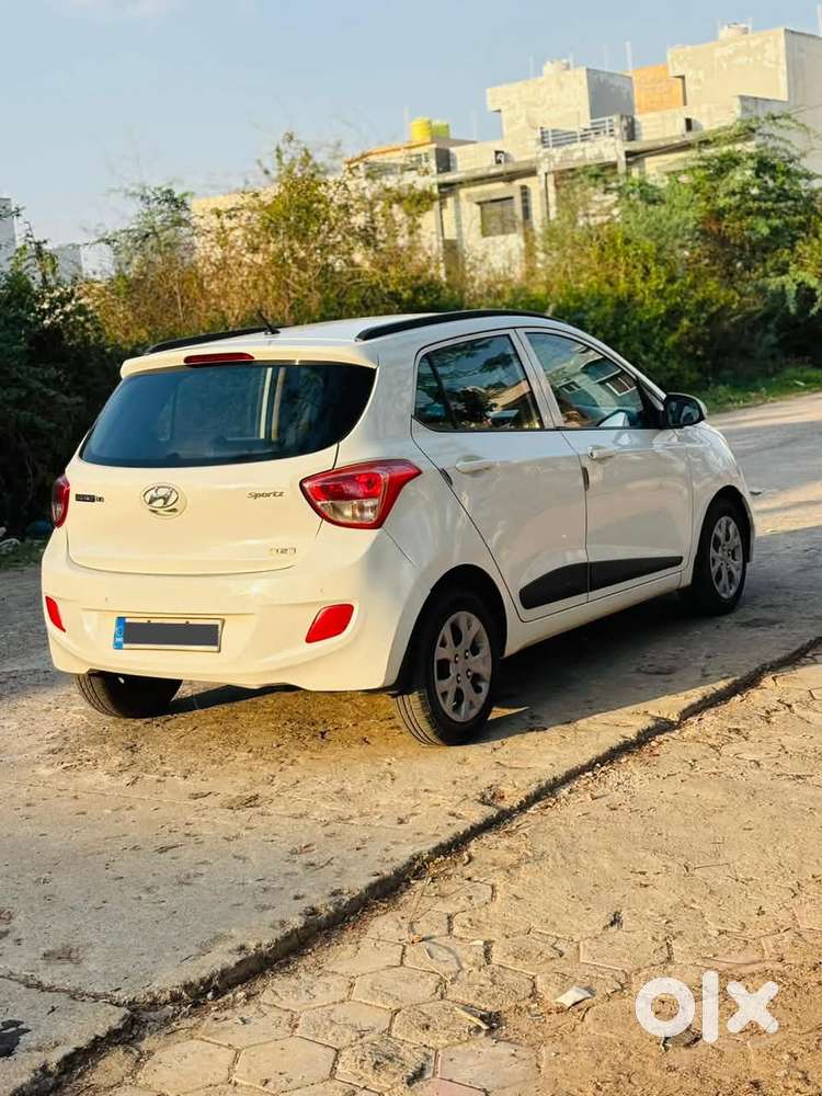 Hyundai Grand I10 Sportz O 1.2, 2016, Petrol