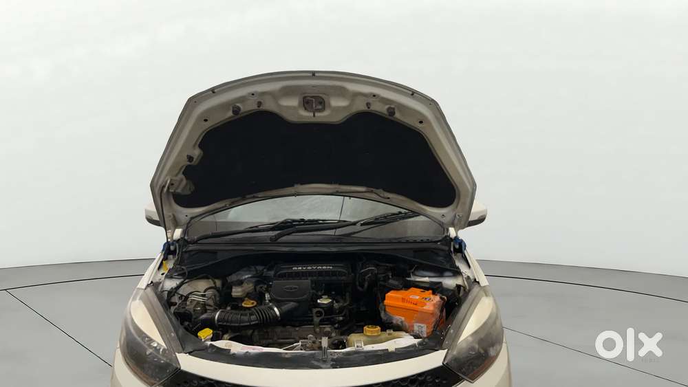Tata Tigor 1.2 Revotron Xz Option, 2017, Petrol