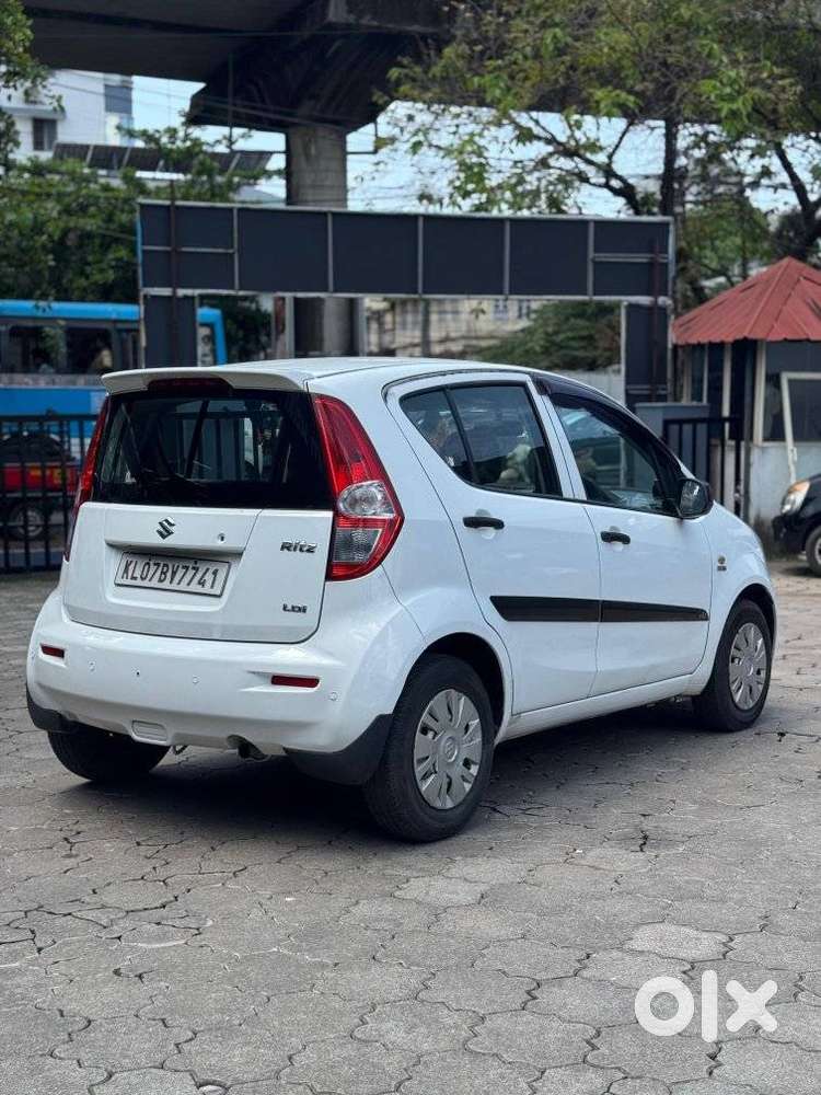Maruti Suzuki Ritz Ldi, 2012, Diesel