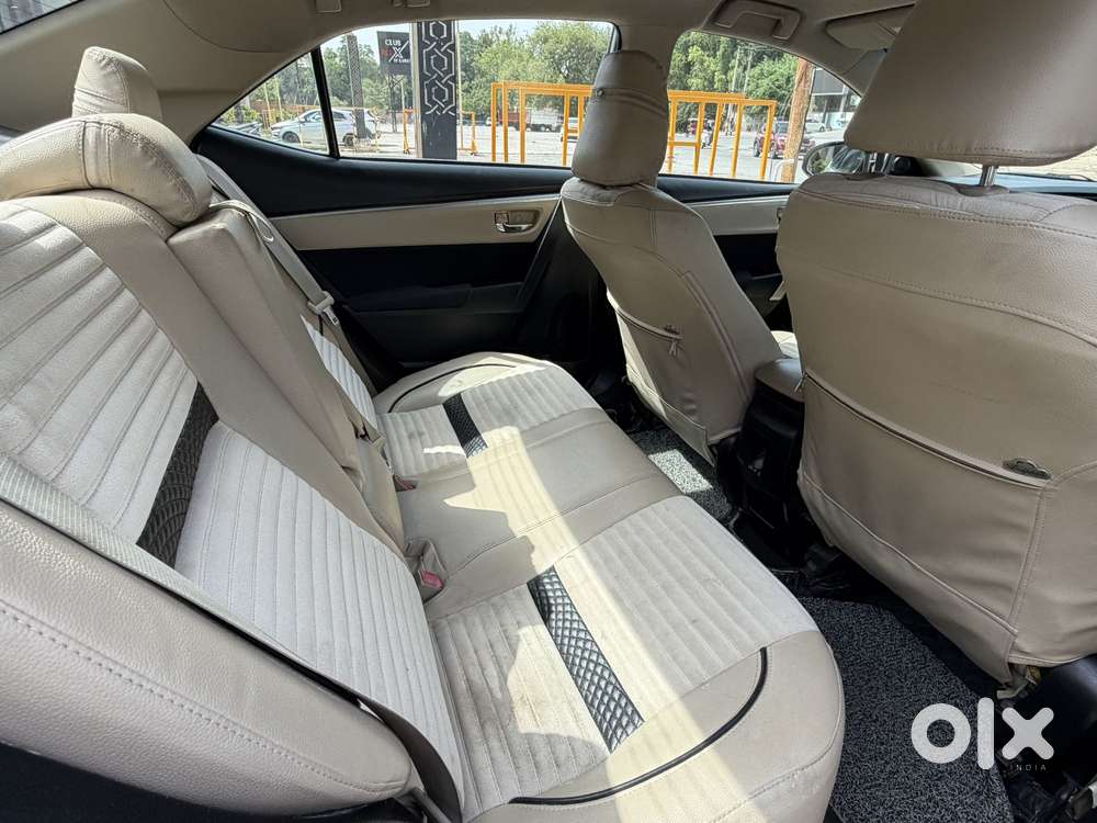 Toyota Corolla Altis, 2014, Petrol
