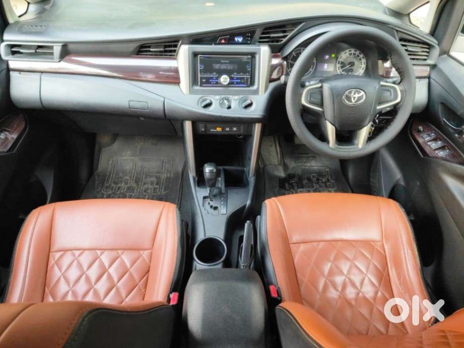 Toyota Innova Crysta