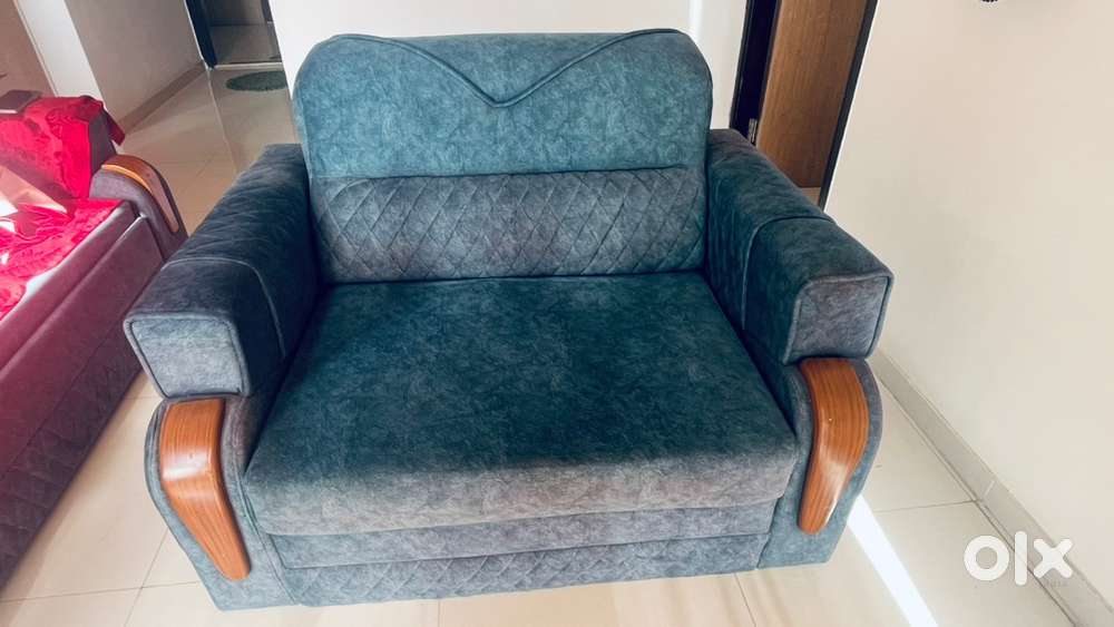 Premium Custom-Made 2 Seater Sofa  Excellent Condition  1 Year Used
