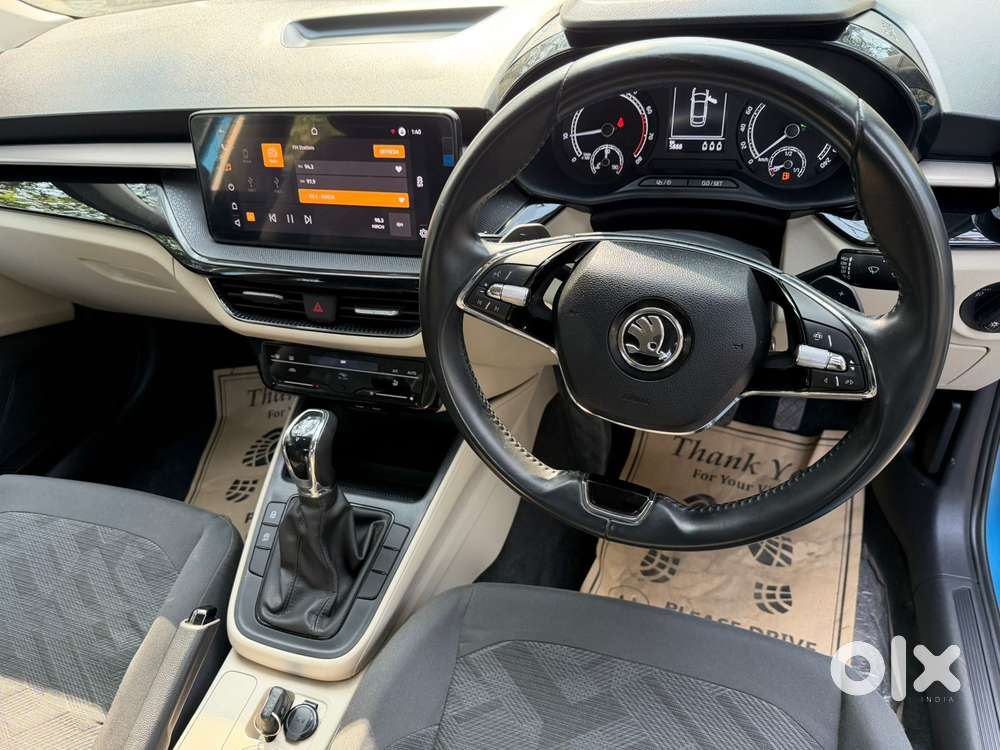 Skoda Slavia 1.0 Ambition Tsi, 2024, Petrol