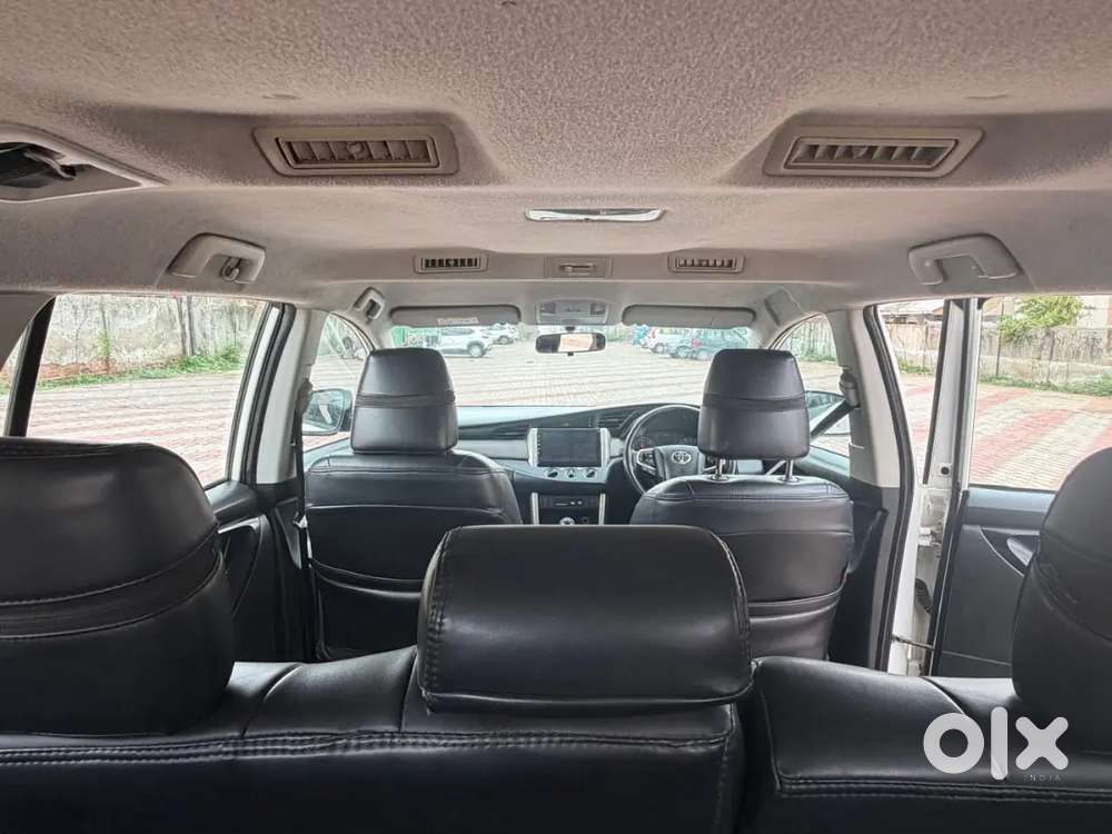 Toyota Innova 2.5 2019