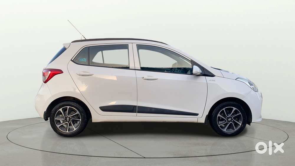 Hyundai Grand I10 [2017-2020] 1.2 Kappa Vtvt Sportz At, 2018, Petrol