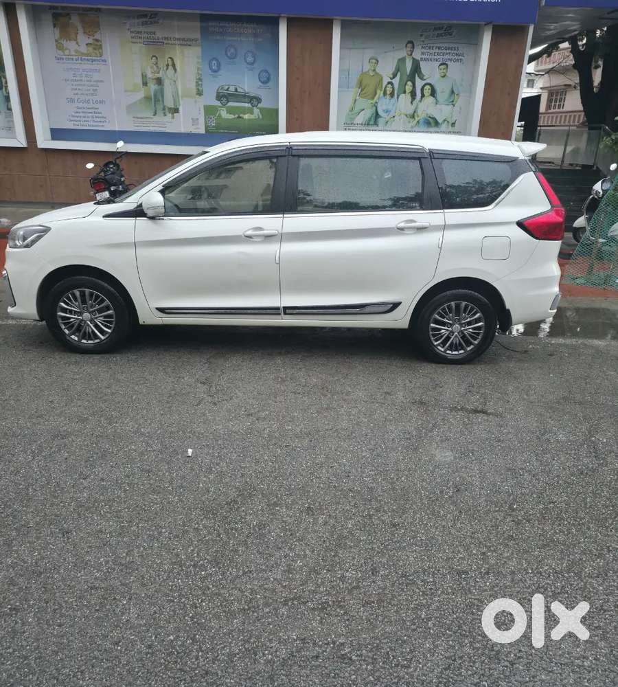 Maruti Suzuki Ertiga Vxi 2022 Cng