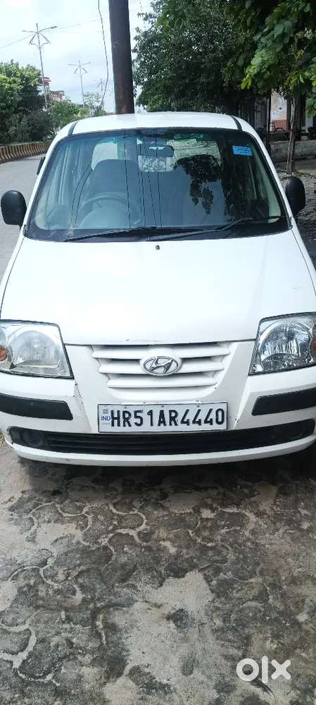 Hyundai Santro Asta Amt 2012