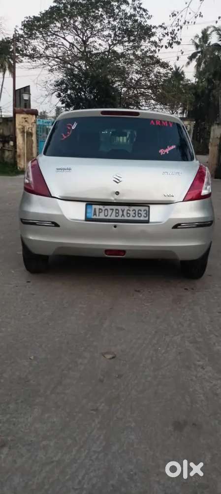 Maruti Suzuki Swift 2014 Diesel 133000 Km Driven