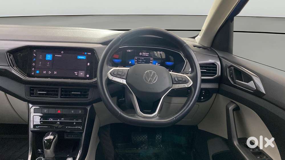 Volkswagen Taigun 1.0 Tsi Topline At, 2022, Petrol