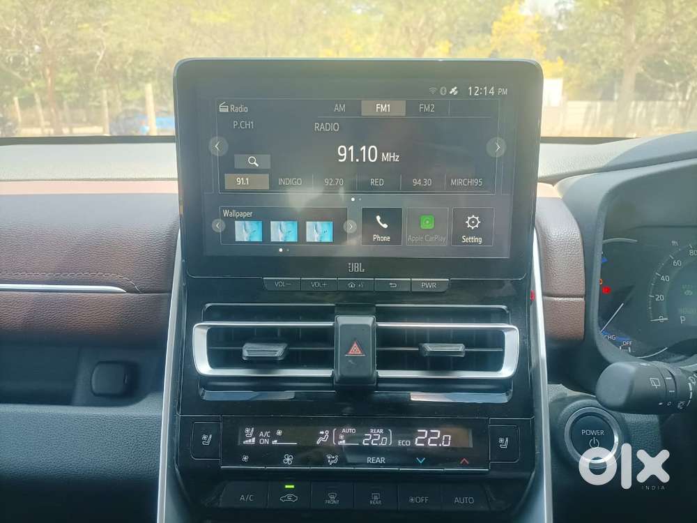 Toyota Innova Hycross 2.0 Zx (o) Hybrid 7 Str, 2023, Petrol