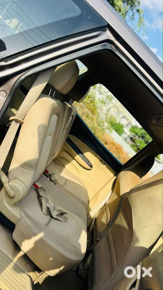 Honda Mobilio V I-vtec, 2015, Petrol