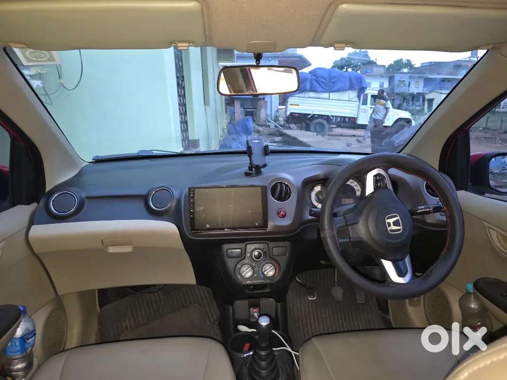 Honda Brio 2012 Petrol Well Maintained