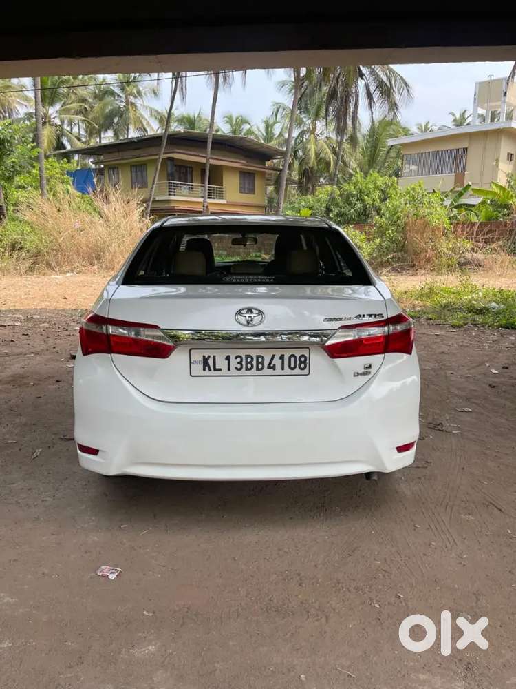 Toyota Corolla Altis 2016 Diesel 85000 Km Driven