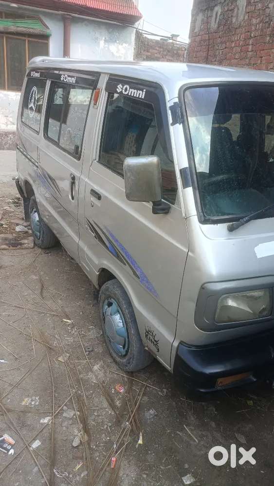 Maruti Omni 2017