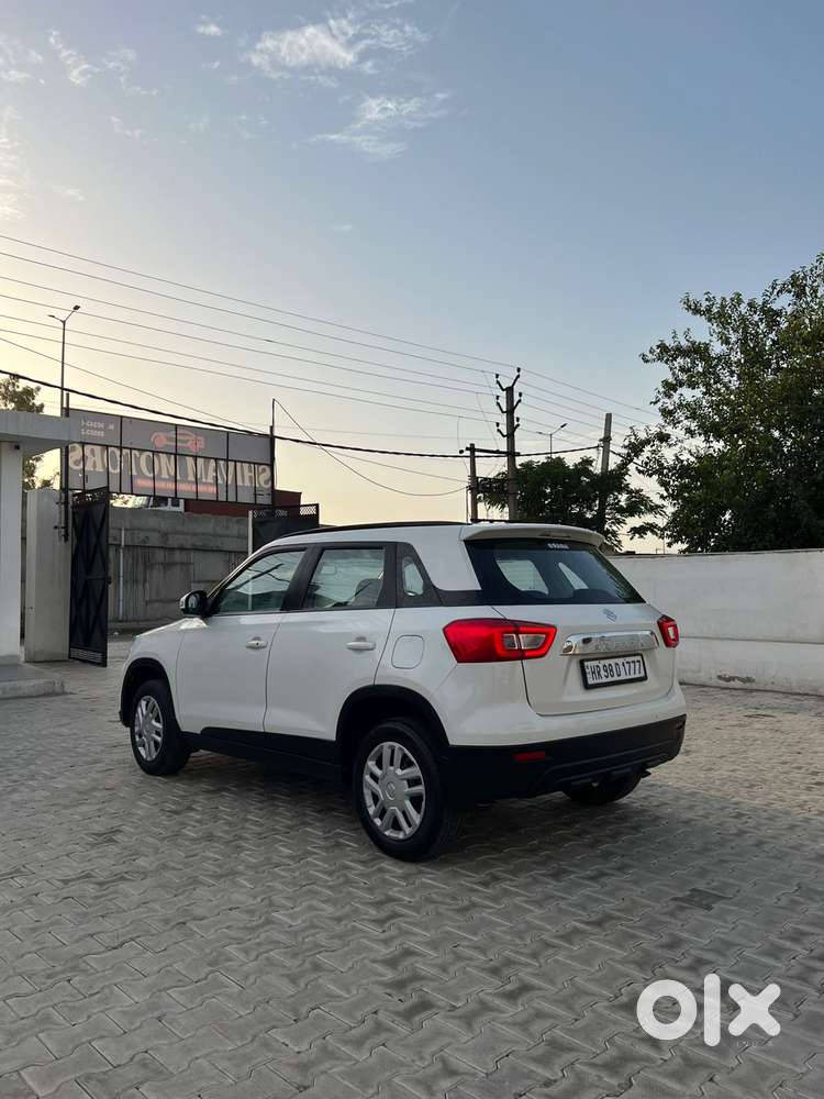 Maruti Suzuki Brezza 1.5 Vxi Smart Hybrid, 2022, Petrol