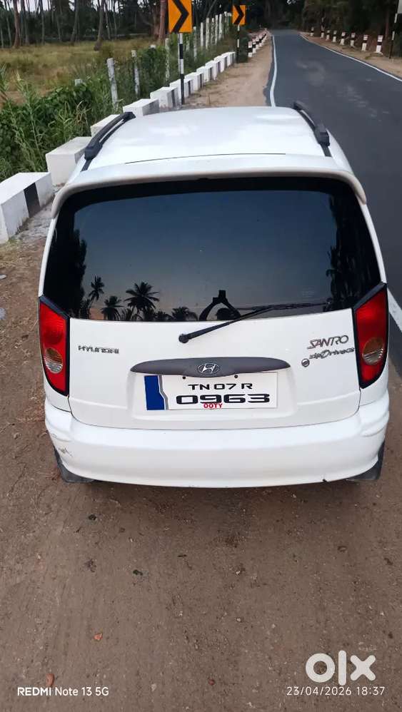 Hyundai Santro Gs Zip 2002
