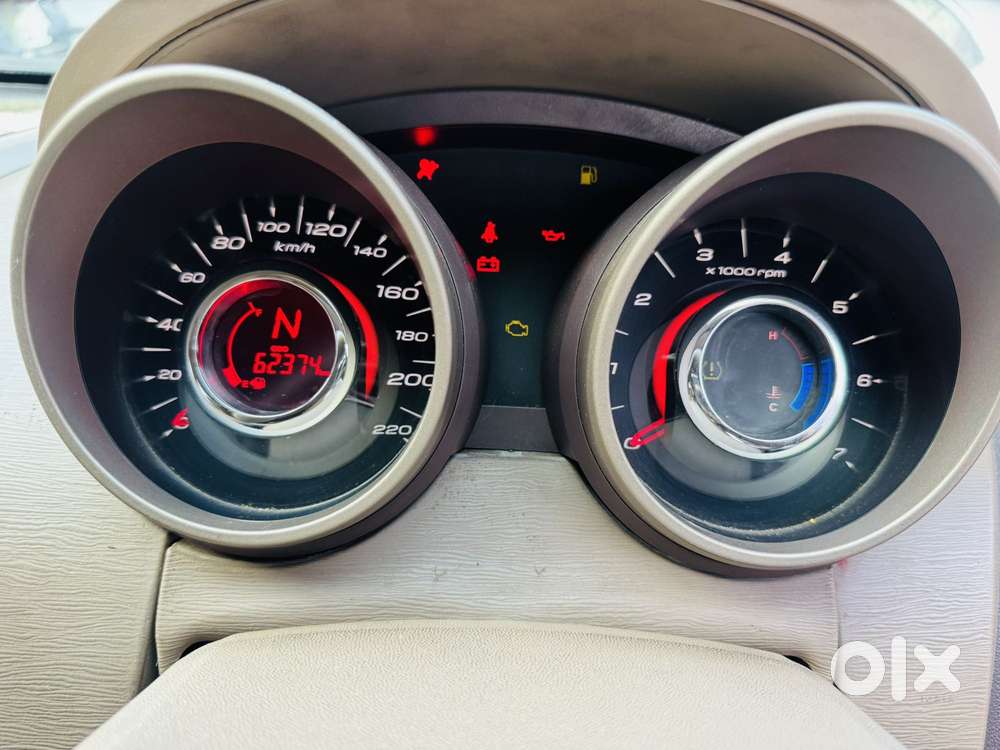 Mahindra Xuv500 W8, 2014, Diesel