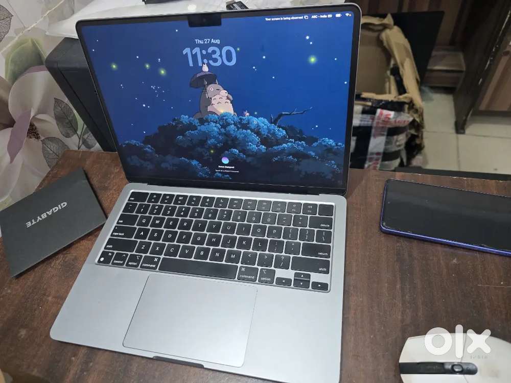 Macbook m2 8/512 apple air