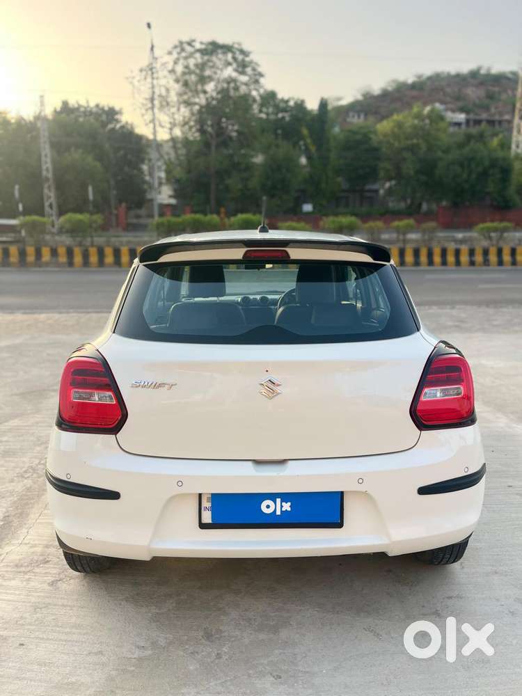 Maruti Suzuki Swift Vvt Vxi, 2021, Petrol