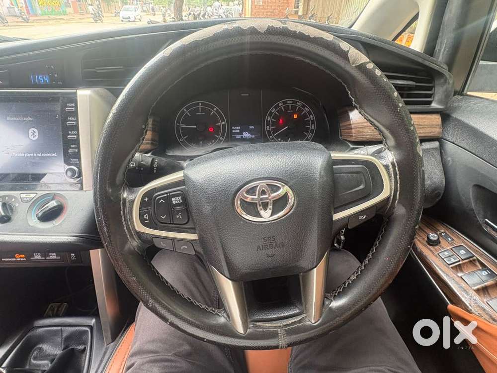 Toyota Innova Crysta 2.4 G Mt 8s, 2024, Diesel
