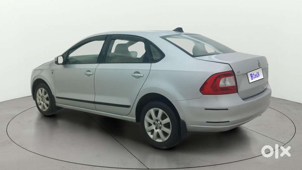 Skoda Rapid 1.6 Mpi Ambition, 2013, Petrol