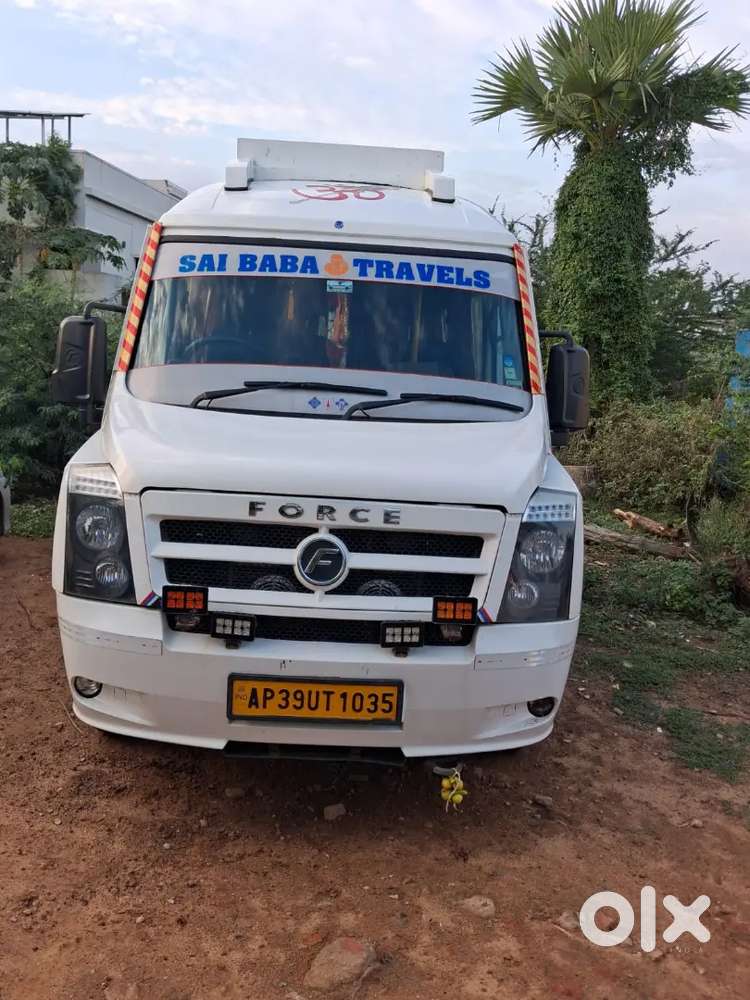 Force Motors Trax 2023