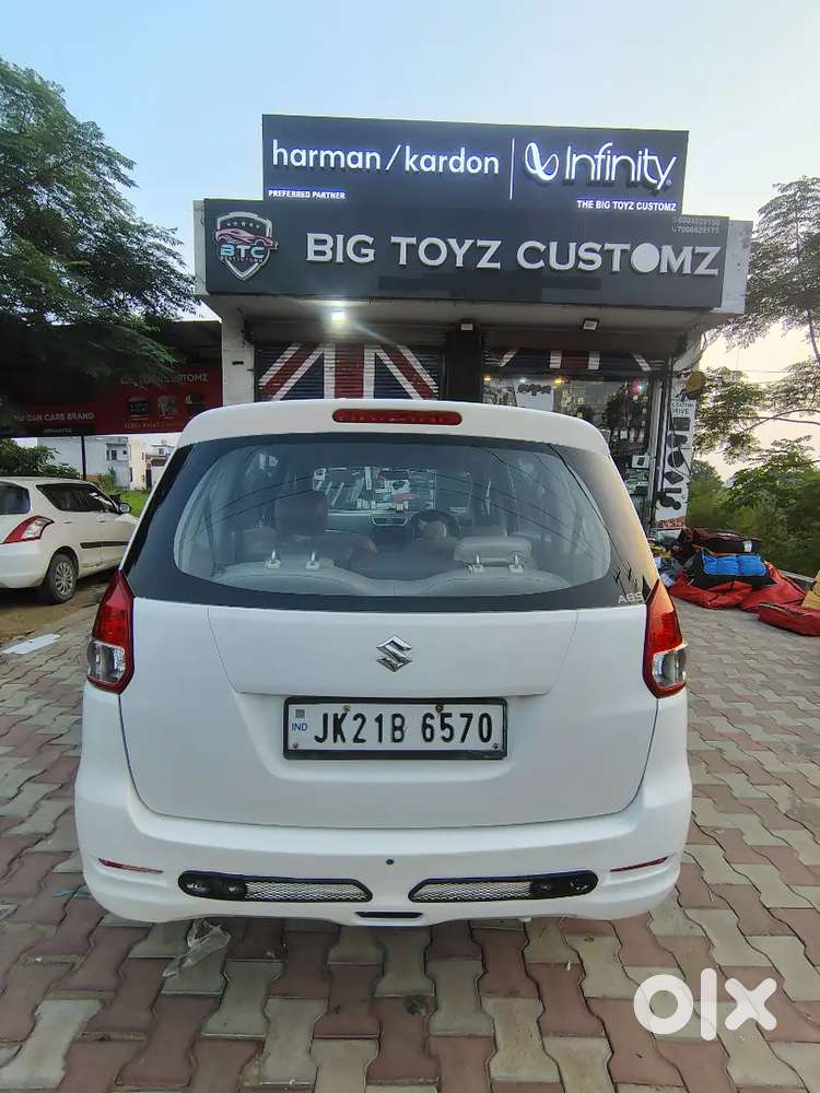 Maruti Suzuki Ertiga 2015