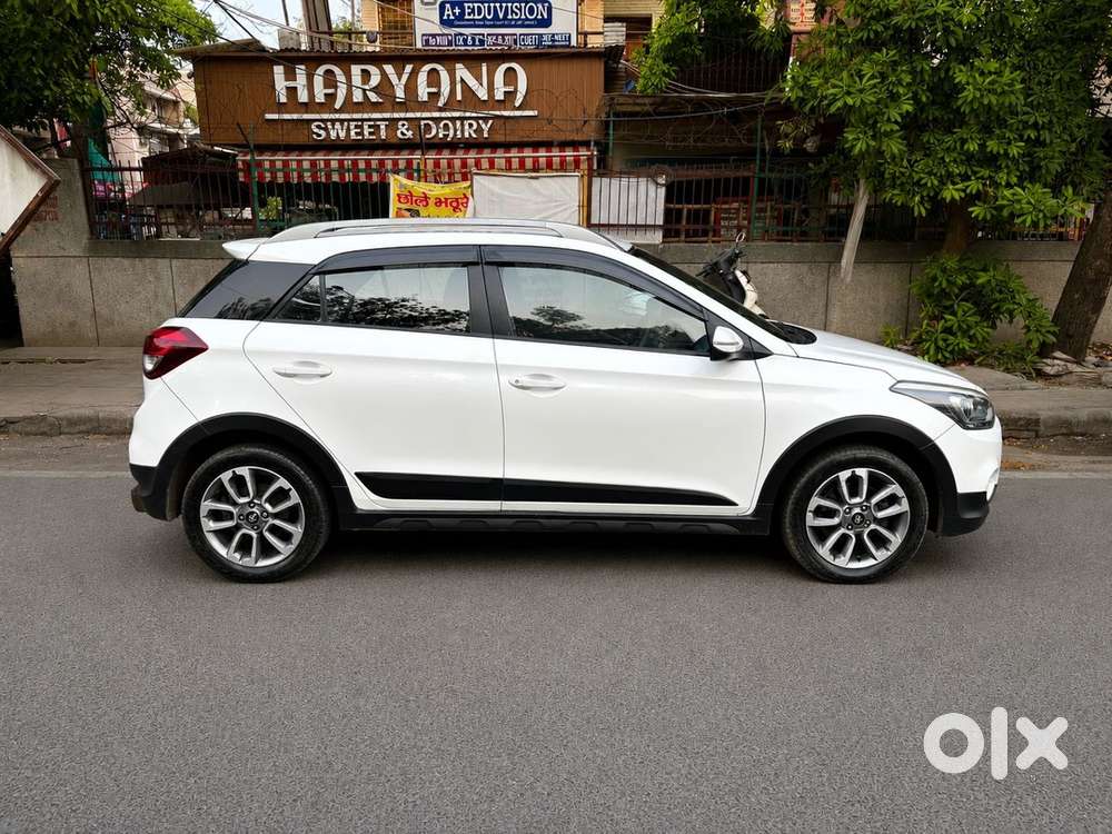 Hyundai I20 Active 2015 Petrol Well Maintained