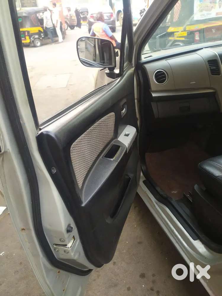 Maruti Suzuki Wagon R 2016 T To Privet 
Exchange With  Automatic  Car
