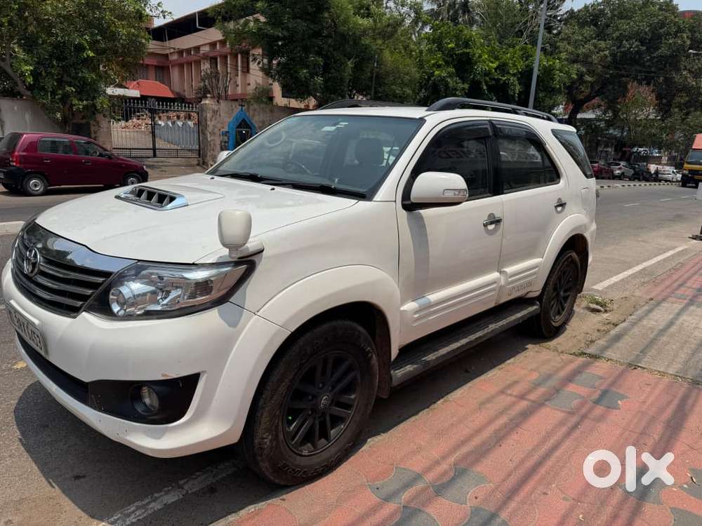 Toyota Fortuner 3.0 4x4 Manual, 2013, Diesel