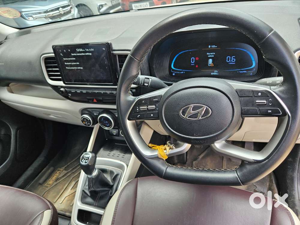 Hyundai Venue Sx, 2022, Petrol