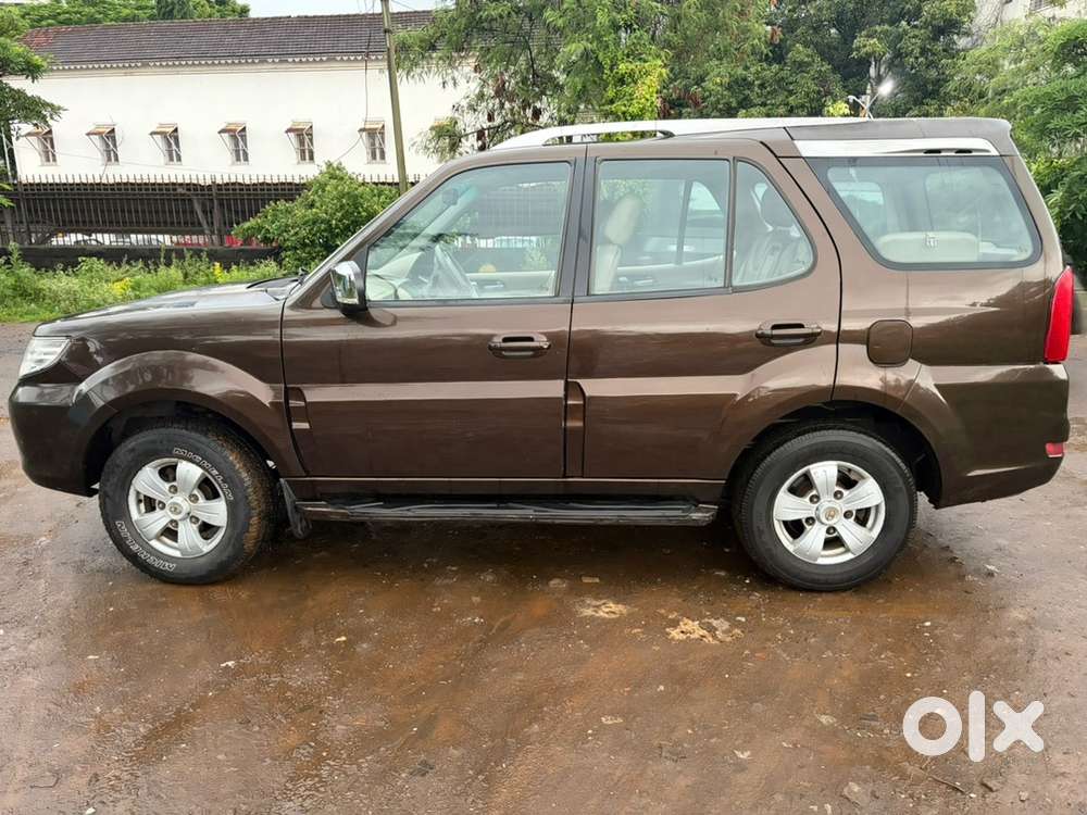 Tata Safari Storme 2013