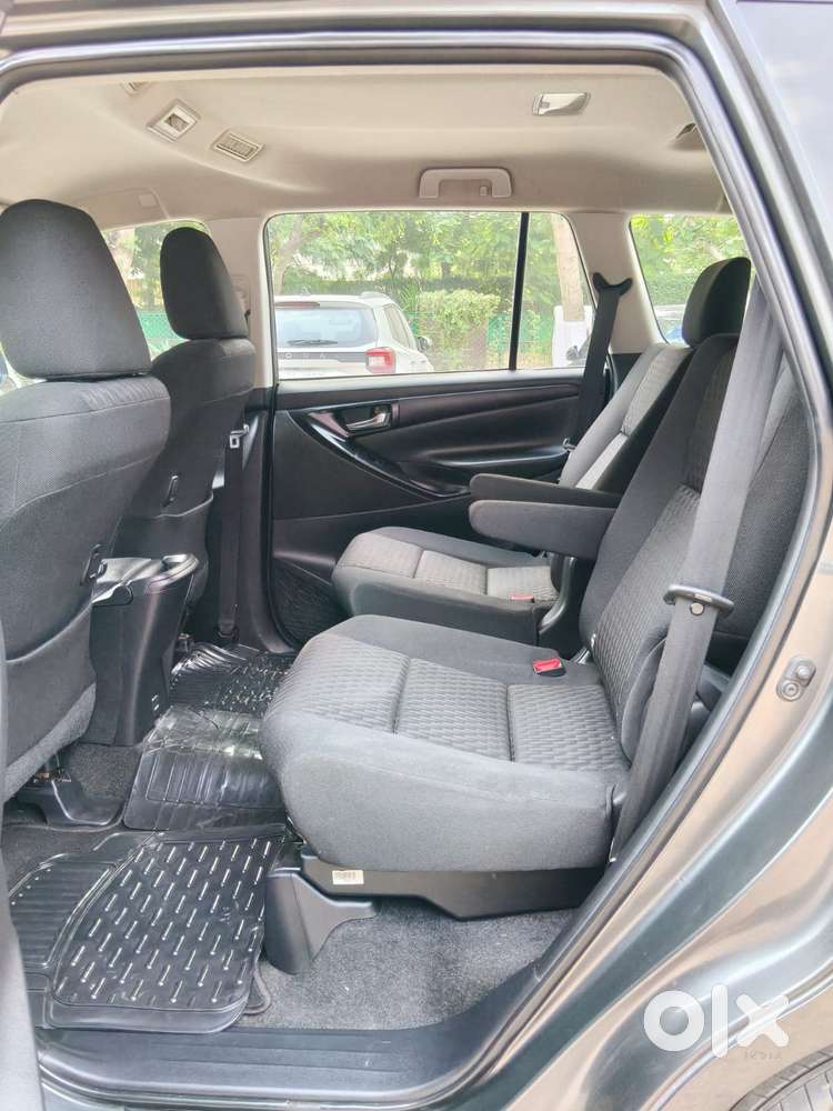 Toyota Innova Crysta 2.4 G Mt 7 Str, 2020, Diesel