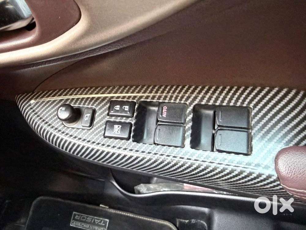 Toyota Urban Cruiser Taisor V 1.0 Petrol At, 2024, Petrol