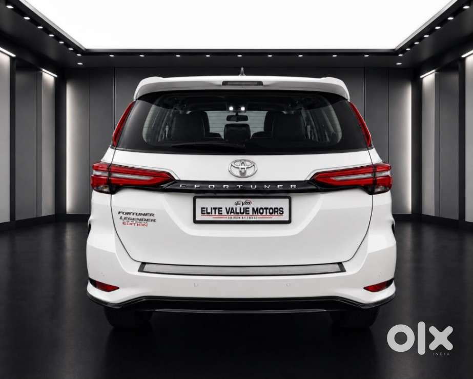 Toyota Fortuner 2.8 Legender 4x4, 2024